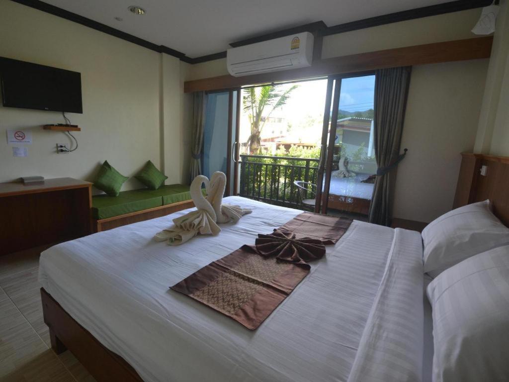 The Green Hotel Koh Lipe Exteriör bild