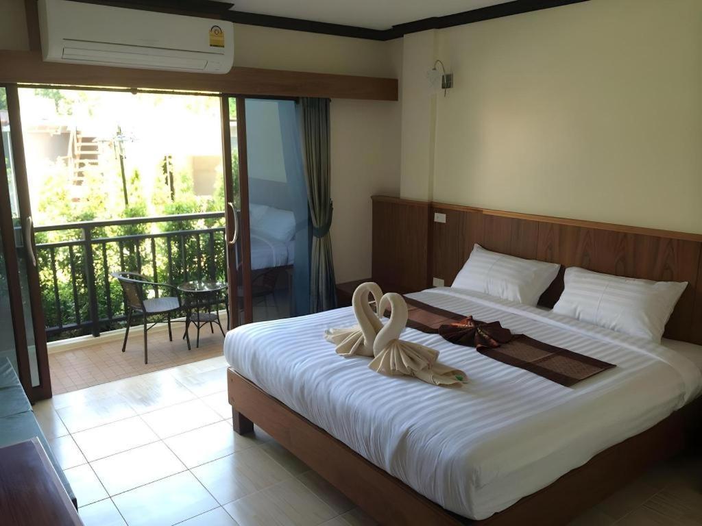 The Green Hotel Koh Lipe Exteriör bild