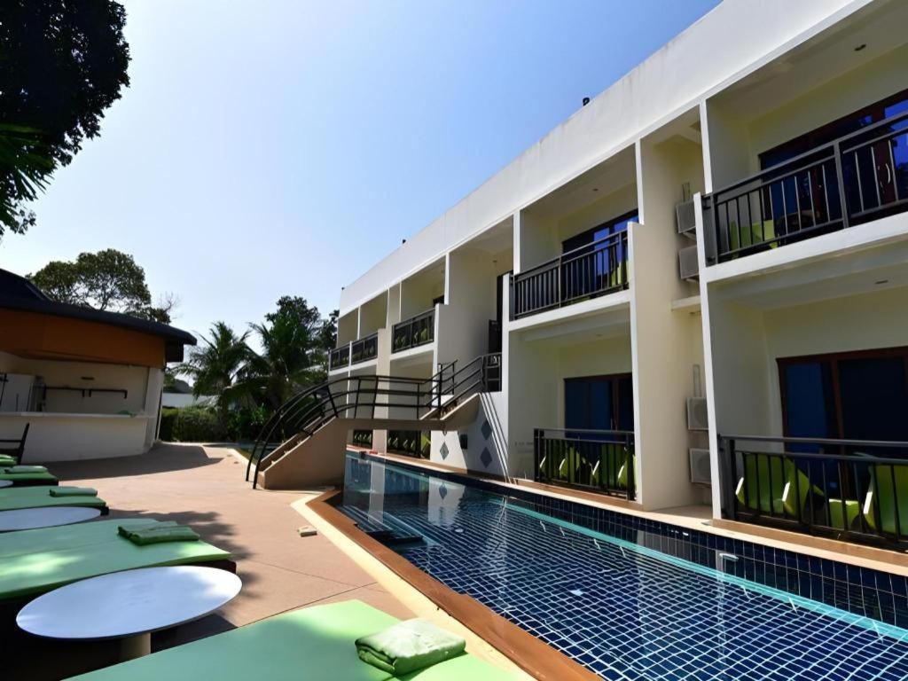 The Green Hotel Koh Lipe Exteriör bild